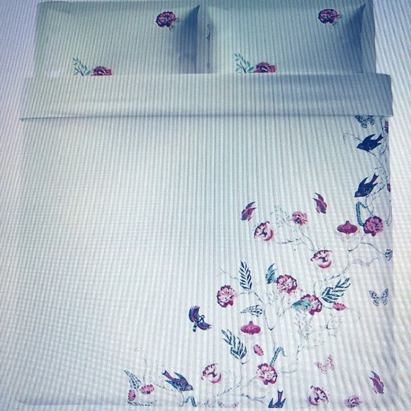 IKEA Other - IKEA JÄTTELILJA King Duvet cover and pillowcases